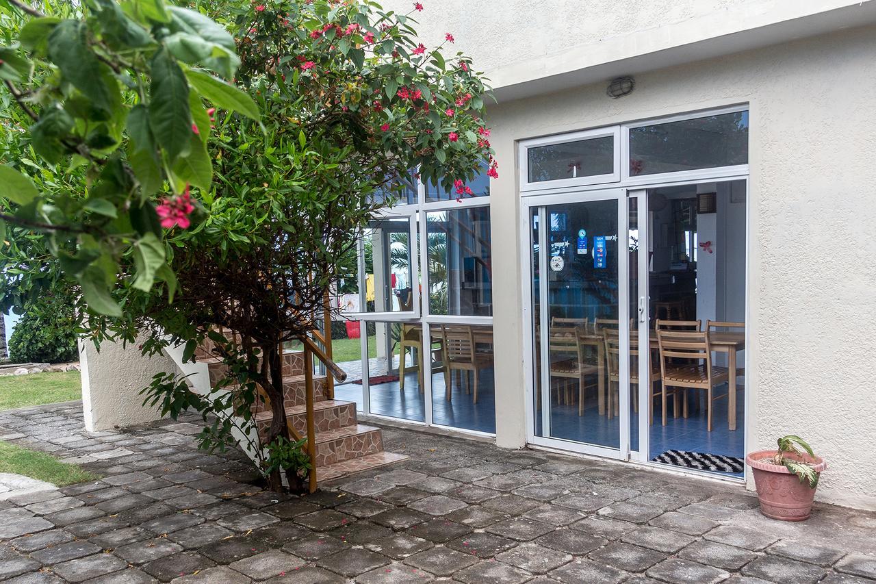 La Terrasse Ξενοδοχείο Port South East Εξωτερικό φωτογραφία